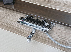 サーモスタット付混合水栓&浴室カウンター