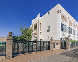 名古屋市立 名塚中学校