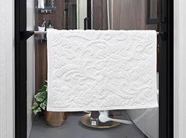 ドア外1段タオル掛け