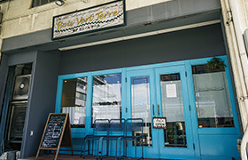 Boi Vert Terre/カフェ